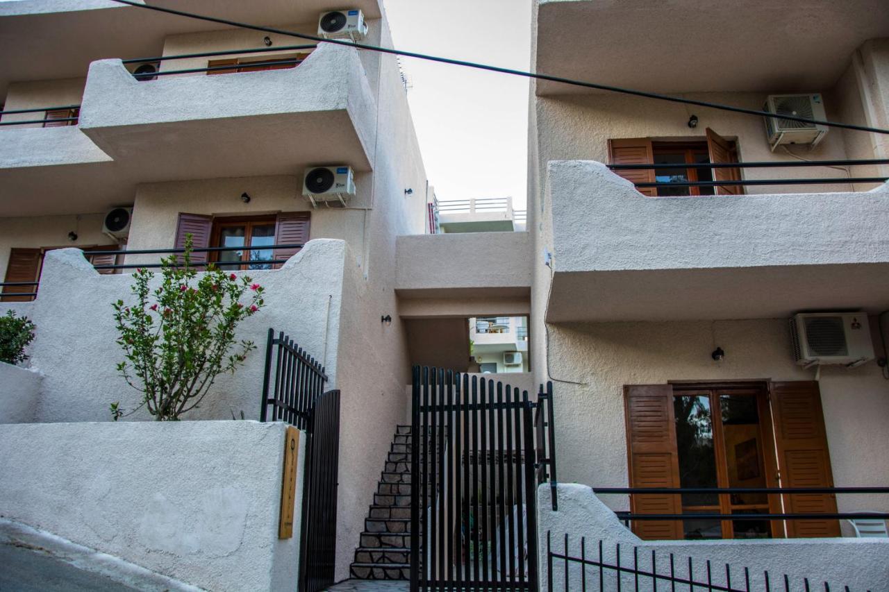 Poros Town Φiloxenia Apartments المظهر الخارجي الصورة